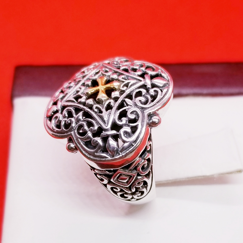 18KT GOLD ACCENT CROSS ORNATE DESIGN PETITE RING - Picture 3 of 5
